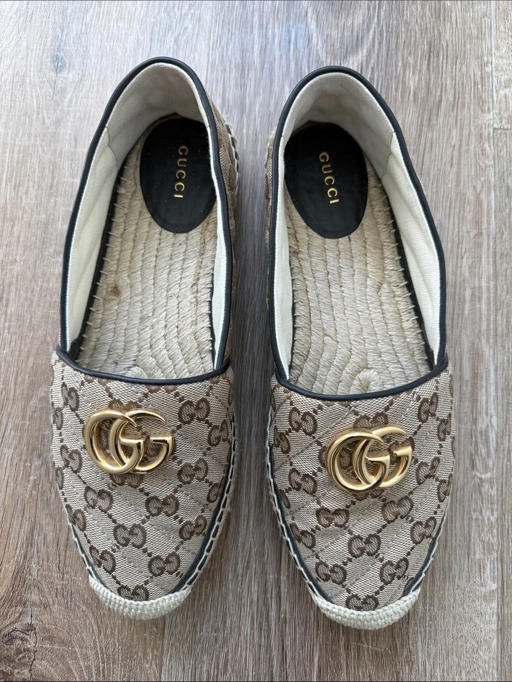 Gucci Brown Beige GG Canvas Espadrille Flats with Gold Double G - Picture 1 of 7